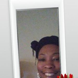 Meet your Posher, Ora